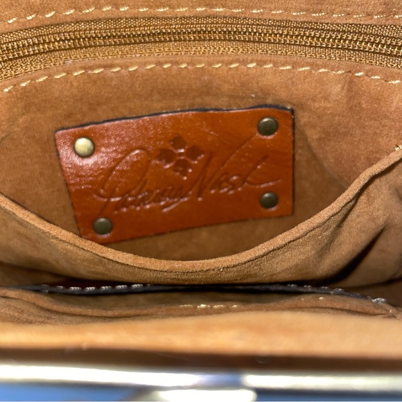 Patricia Nash SAVENA TOOLED Leather Framed Kisslock Wristlet FLORENCE - Picture 6 of 10